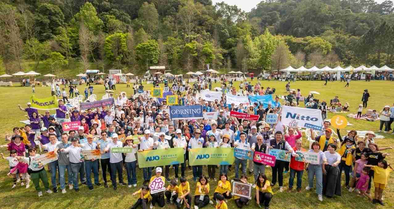 28国际致力永续平衡发展，，，，第14年入选DJSI世界指数成分股（DJSI World），，在全球顶尖电子设备仪器组件产业展现卓越的永续竞争力，，获国际指数肯定